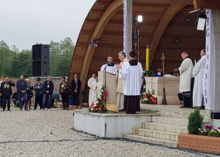 Komemoracija na Bleiburškom polju odvija se dostojanstveno