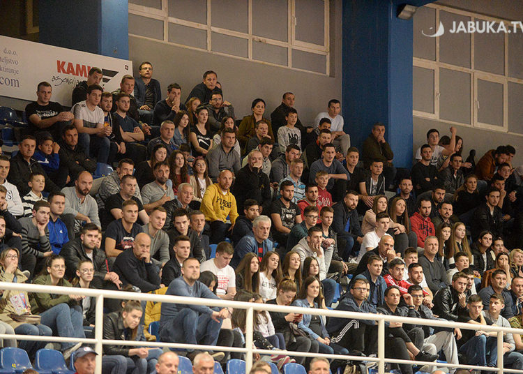 Široki poveo u doigravanju protiv Slobode