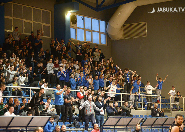 Široki poveo u doigravanju protiv Slobode