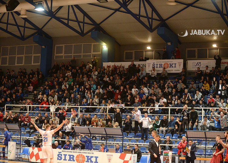 Široki poveo u doigravanju protiv Slobode