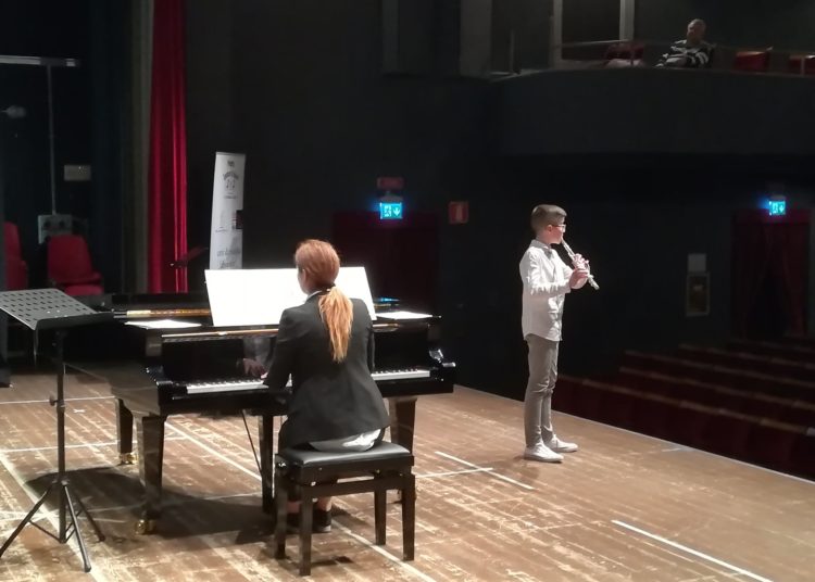 Gradonačelnik Kraljević upriličio prijem za učenike i profesore Glazbene škole Široki Brijeg