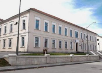 Tomislavgrad: Načelnik ugostio i nagradio najbolje učenike srednjih škola