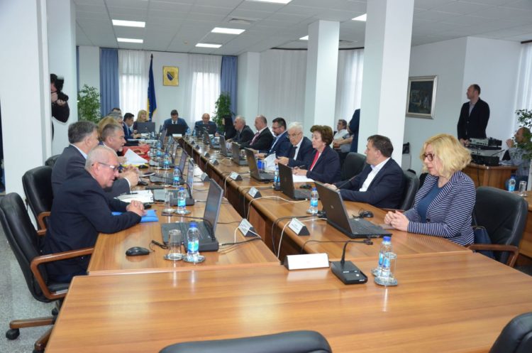 Sjednica Vlade FBiH: Za zdravstvo 36.550.000 KM