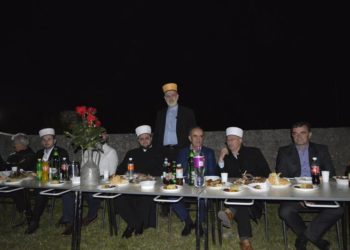 Ljubuški: Zajednički iftar u Gradskoj