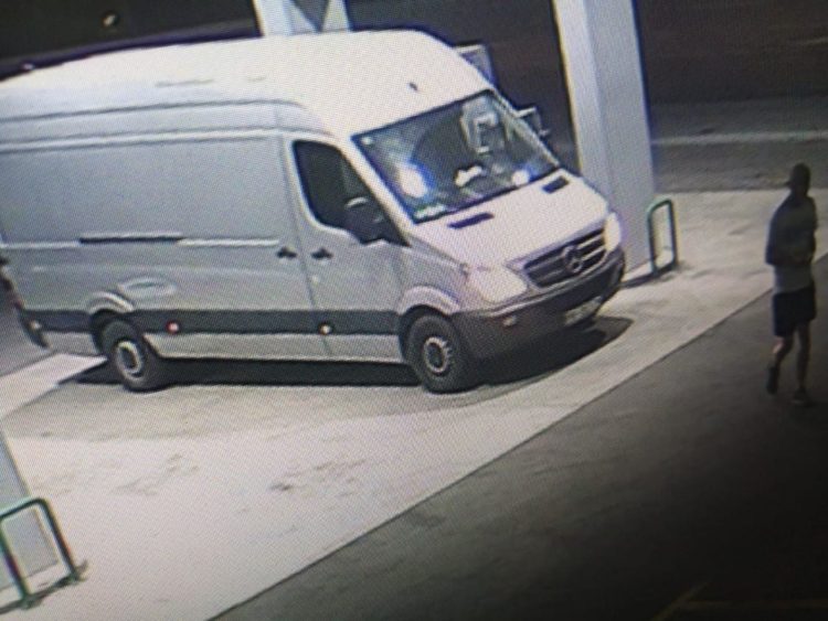 Migranti ukrali kombi u Vrgorcu