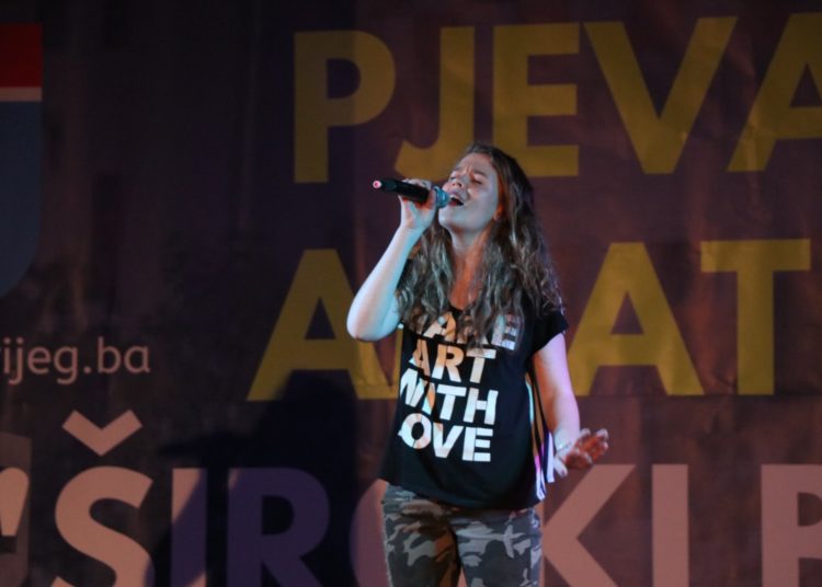 Festival pjevača amatera Široki Brijeg: Marija Previšić odnijela pobjedu!
