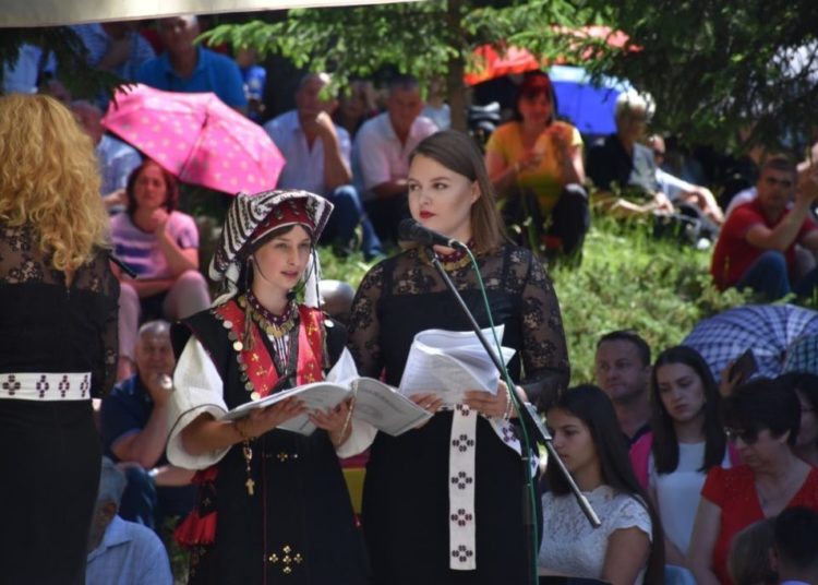 Foto: Na Kedžari proslavljen Divin dan