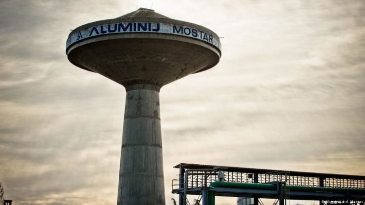 Glencore spreman uložiti ogroman novac za spas Aluminija