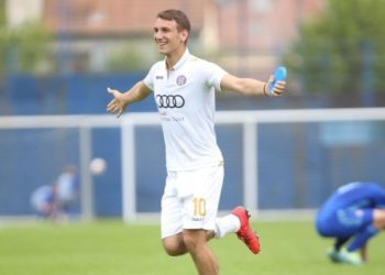 Drama u Hajdukovom autobusu: Mladog igrača izvukli van, morao odmah na operaciju!