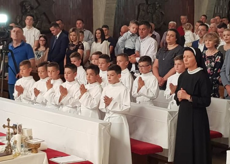 Prva Pričest u župi Kočerin