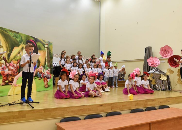 Posuško lito: Mališani oduševili svojom izvedbom