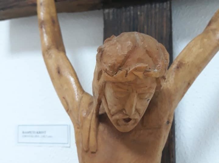 Posuško lito: Predstavljene knjige i otvorena izložba skulptura Grge Mikulića