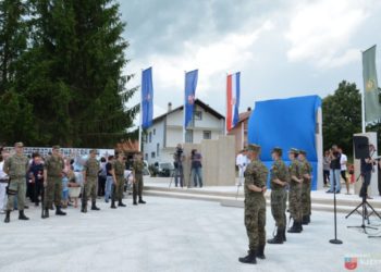 Uzdol: Blagoslovljen spomenik poginulim braniteljima na ramskom bojištu