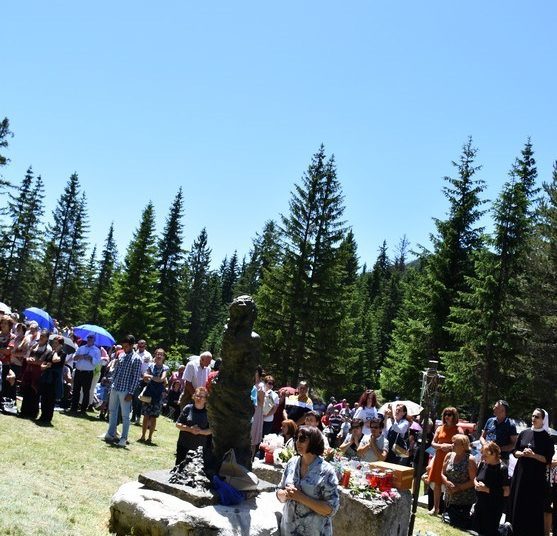 Foto: Na Kedžari proslavljen Divin dan