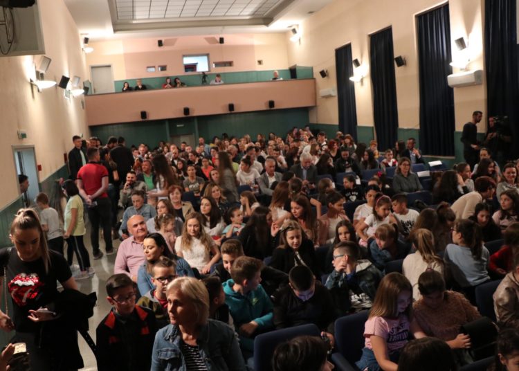 Festival pjevača amatera Široki Brijeg: Marija Previšić odnijela pobjedu!