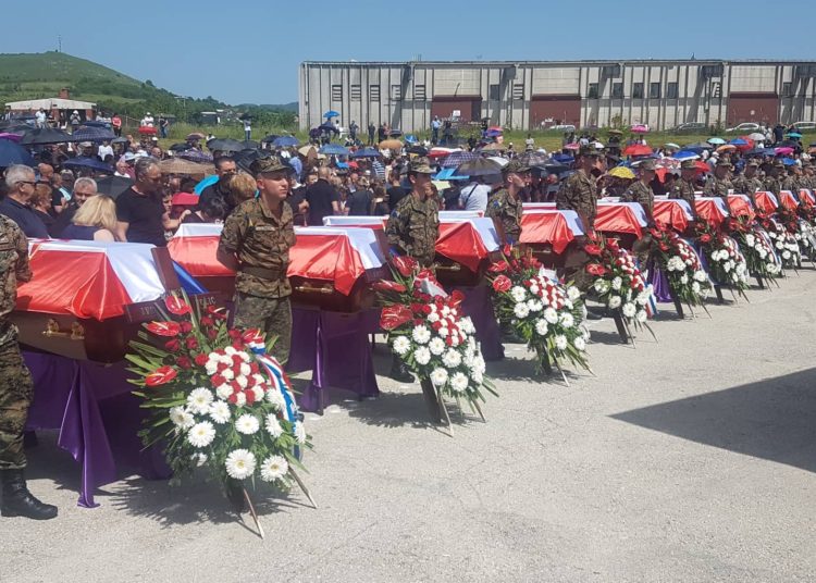 Održana komemoracija za Hrvate ubijene u mjestu Bikoši kod Travnika