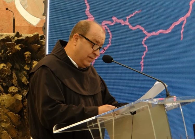 “Iznad crte 2 – Dnevnik susreta s vjerskim velikodostojnicima“ – knjiga dr. Dragana Čovića, predstavljena na Blidinju