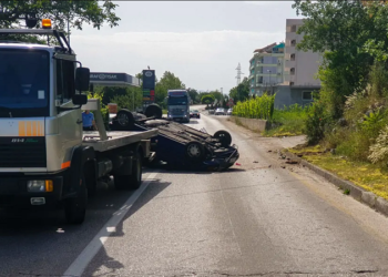 Grude: U teškoj prometnoj nesreći ozlijeđeno nekoliko osoba