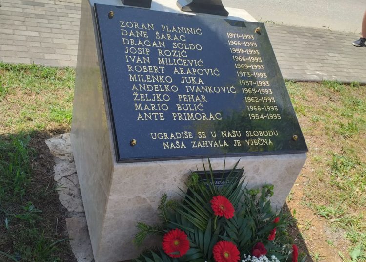 Na Buni otkriveni spomenici pripadnicima 83. Domobranske pukovnije Široki Brijeg i brigade Knez Branimir Čitluk