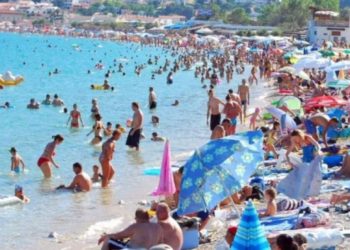 Pokvarilo im godišnji: Platili apartman 80 eura, a razočarali se kad su stigli na plažu