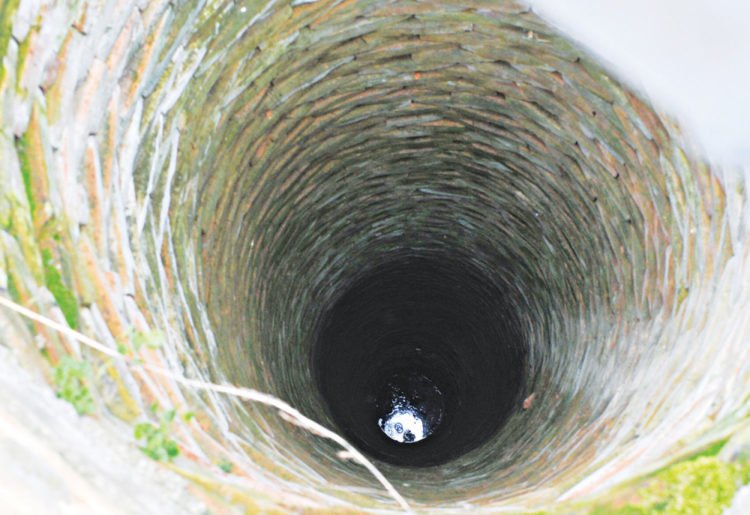 Muškarac počinio samoubojstvo skokom u bunar