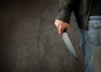 Dramatična noć: U Čitluku muškarac napao nožem muža i ženu