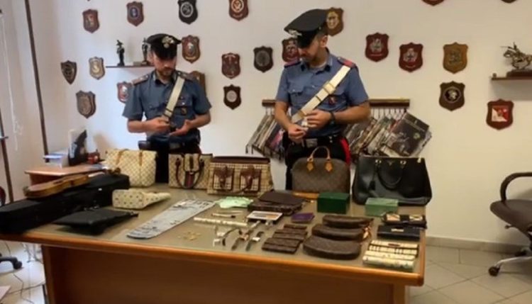 Troje Hrvata uhićeno u Italiji, pogledajte što im je policija našla u kući