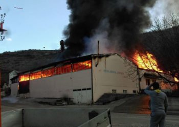 Počela obnova nedavno izgorjele stolarije Zovko u Širokom Brijegu