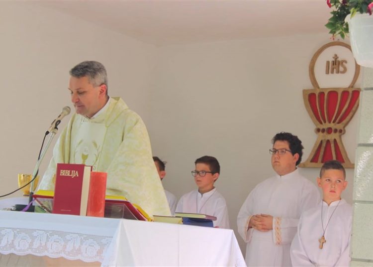 Župa Posuški Gradac: Sakrament Svete Pričesti primilo 29 djece