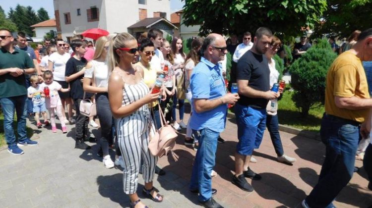 Vitez: “Šetnja za prekinutu mladost” – 26 godina od nekažnjenog zločina nad hrvatskom djecom