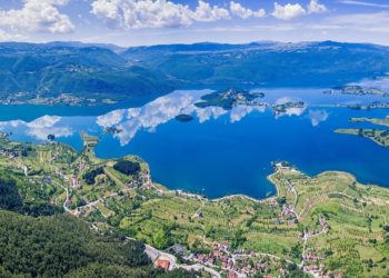 VIDEO: Pogledajte ljetne kadrove prelijepog Ramskog jezera iz zraka