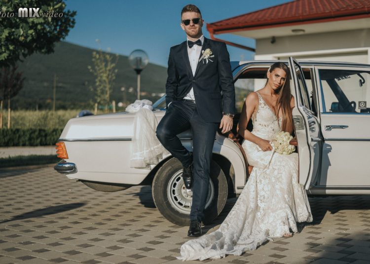 Popularni Macao band opet nas je uspio iznenaditi jednom prekrasnom i dirljivom baladom naziva “Sretno sestro”