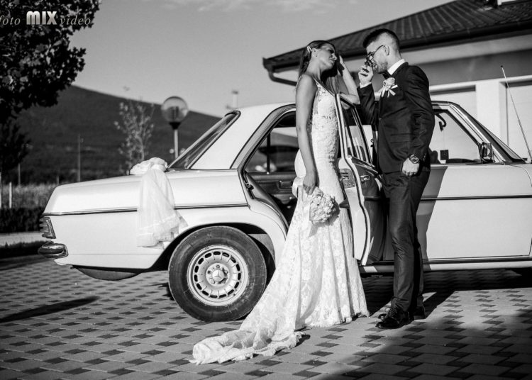 Popularni Macao band opet nas je uspio iznenaditi jednom prekrasnom i dirljivom baladom naziva “Sretno sestro”