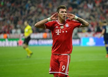 Bomba iz Njemačke: Veliki rivali u borbi za Mandžukića, stiže kod Kovača?