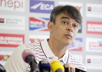 Damir Burić opet na klupi Hajduka