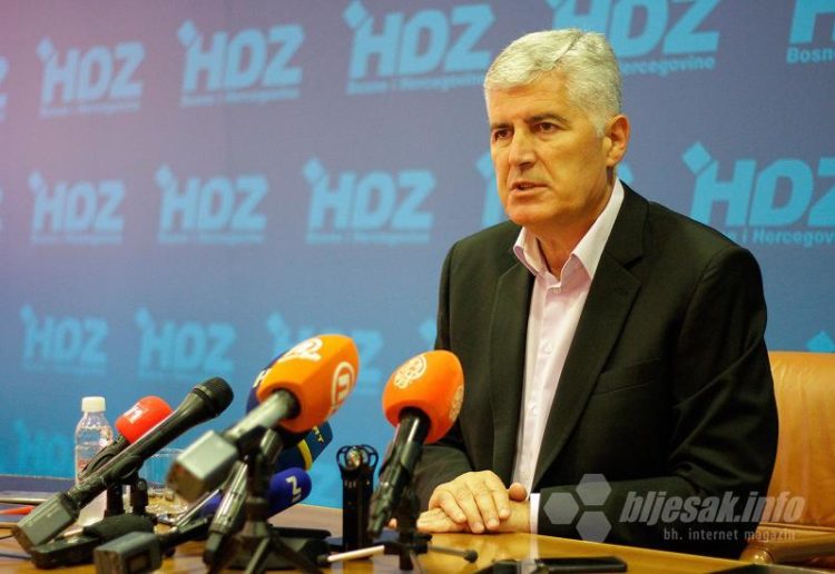 Čović: Neki su iz Aluminija izvukli milijune i to prenose na političke stranke. Mi to nećemo dopustiti!