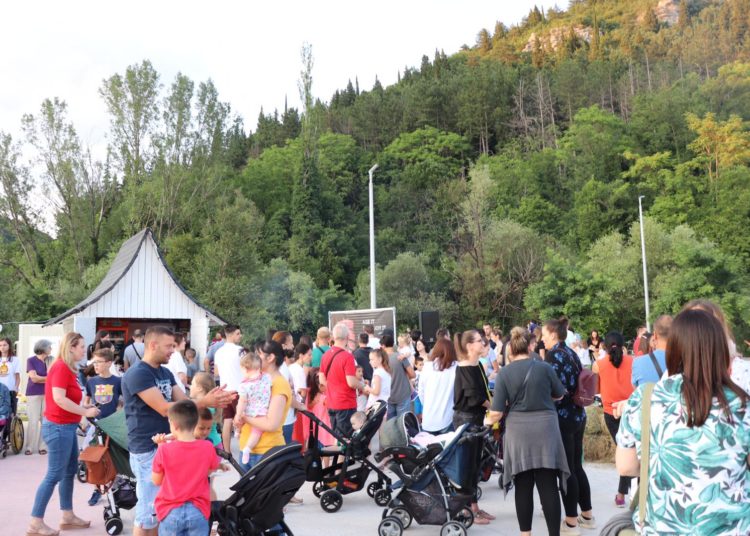 Vrisak na Street food festu u Širokom Brijegu – pogledajte atmosferu
