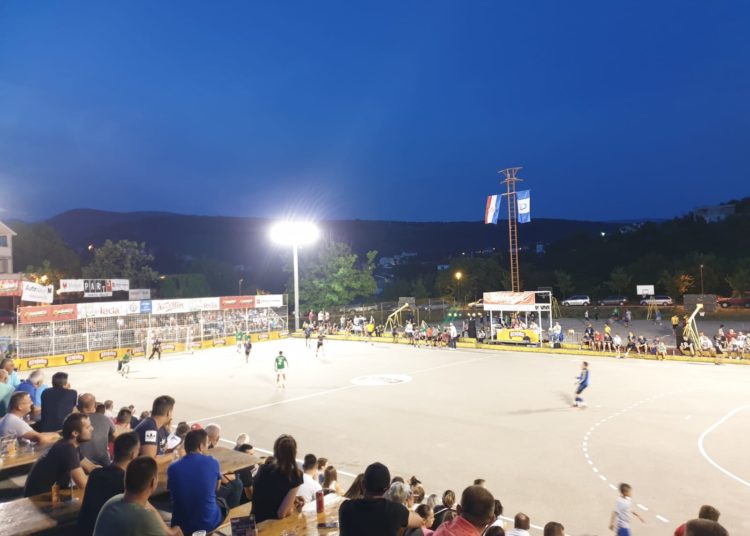 Pobjede Turčinovića i Lijeve Obale, Ljuti Dolac i Desna Obala podijelili bodove