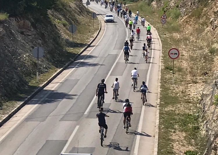 Veliki broj mladih na 6. Posuškom điru