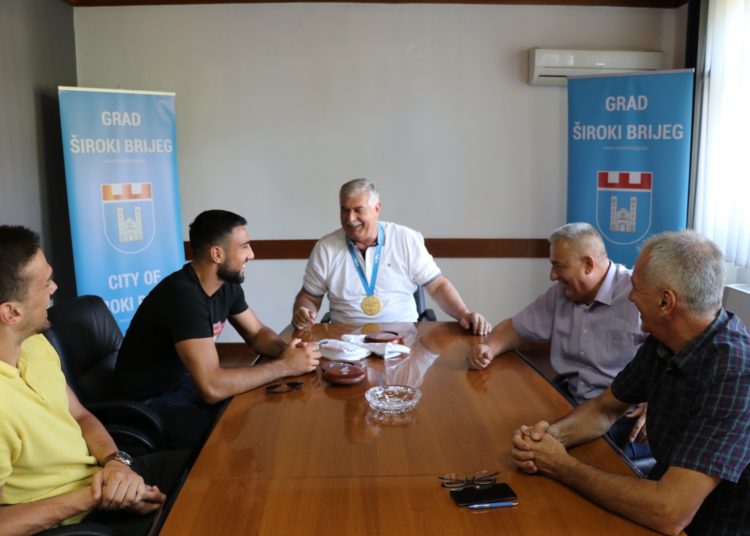 Široki Brijeg: Braća Kvesić na prijemu u Gradskoj upravi