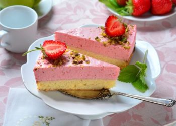 Kremasta i lagana: Recept za finu tortu s jagodama