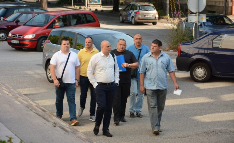 Poznato koji zaključak će Vlada FBiH usvojiti nakon sastanka s radnicima Aluminija