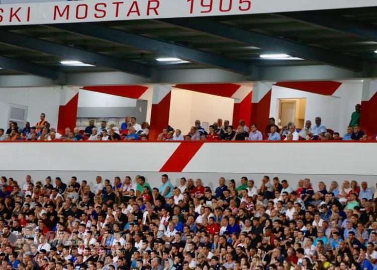 Zrinjski pobijedio Velež u dugo iščekivanom gradskom derbiju