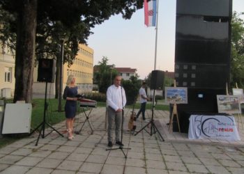 U Ljubuškom otvorena izložba članova FK Fokus “Ljubuški čuvari svjetla”