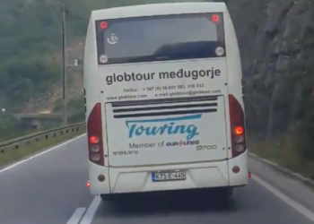 Autobus Globtoura vozio 120 kilometara na sat kanjonom Neretve