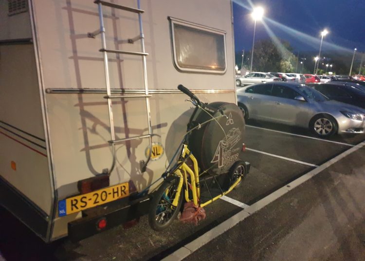 Nizozemski kamperi svratili i u Široki Brijeg (FOTO)