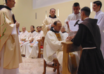 Četvorica novaka na Humcu položila svoje prve redovničke zavjete