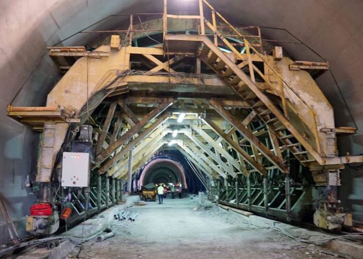 Probijen tunel Žaba (Hutovo) kod Neuma (FOTO)