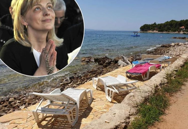 Mediji tvrde da je međugorska vidjelica nelegalno betonirala plažu na Hvaru, ona negira
