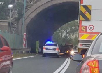Automobil udario u zid tunela kod Jablanice, ima ozlijeđenih osoba